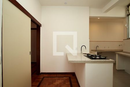 Apartamento à venda com 85m², 2 quartos e 1 vagaCozinha