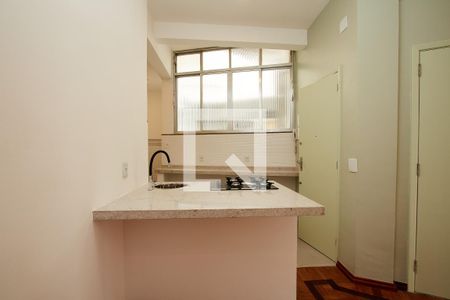 Apartamento à venda com 85m², 2 quartos e 1 vagaCozinha