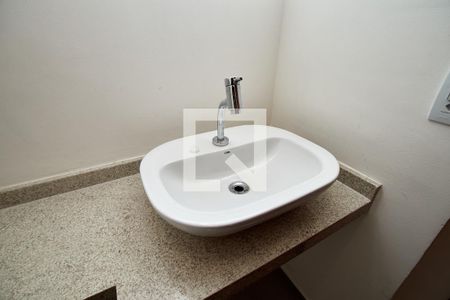 Apartamento à venda com 85m², 2 quartos e 1 vagaBanheiro Suíte