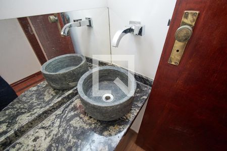 Apartamento à venda com 85m², 2 quartos e 1 vagaLavabo