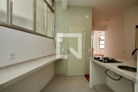 Apartamento à venda com 85m², 2 quartos e 1 vagaCozinha