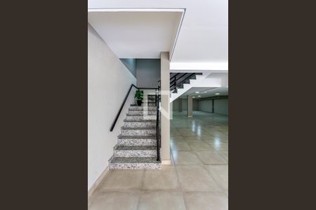 Apartamento à venda com 77m², 2 quartos e 1 vagaÁrea comum - Garagem (Escada de Acesso)