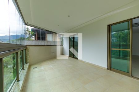 Varanda de apartamento para alugar com 2 quartos, 112m² em Barra da Tijuca, Rio de Janeiro