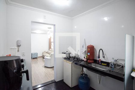 Apartamento à venda com 45m², 2 quartos e 1 vagaCozinha e Área de Serviço