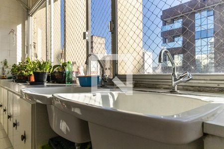 Apartamento para alugar com 275m², 4 quartos e 4 vagasÁrea de Serviço - Tanque