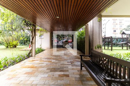 Apartamento para alugar com 275m², 4 quartos e 4 vagasPortaria