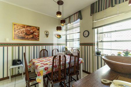 Apartamento para alugar com 275m², 4 quartos e 4 vagasCopa