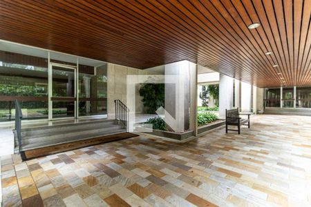 Apartamento para alugar com 275m², 4 quartos e 4 vagasEntrada