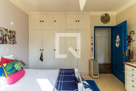 Apartamento para alugar com 275m², 4 quartos e 4 vagasQuarto 2 - Armários