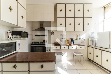 Apartamento para alugar com 275m², 4 quartos e 4 vagasCozinha