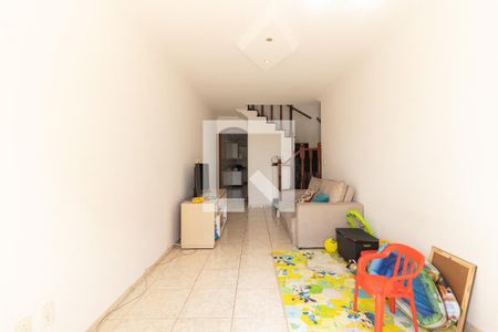 Sala de casa à venda com 3 quartos, 171m² em Jardim Maria Estela, São Paulo