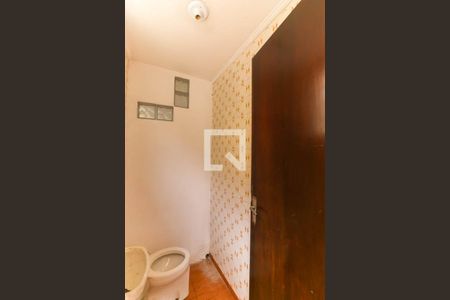 Casa para alugar com 230m², 3 quartos e 2 vagasBanheiro de serviço