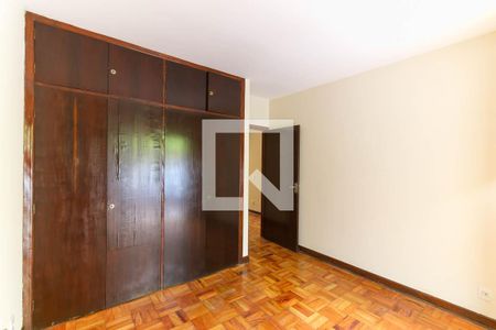 Casa para alugar com 230m², 3 quartos e 2 vagasQuarto 2