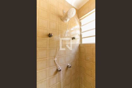 Casa para alugar com 230m², 3 quartos e 2 vagasBanheiro Social