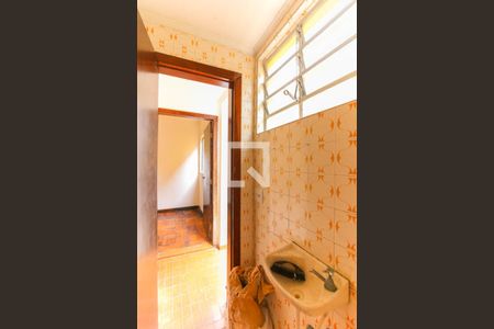 Casa para alugar com 230m², 3 quartos e 2 vagasBanheiro de serviço