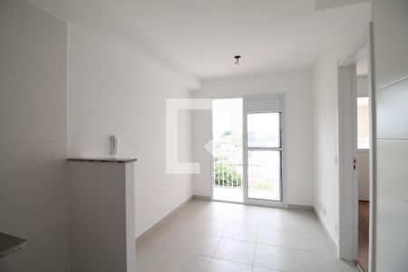 Sala/Cozinha e Área de Serviço de apartamento à venda com 1 quarto, 27m² em Vila Ré, São Paulo