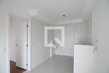 Sala/Cozinha e Área de Serviço de apartamento à venda com 1 quarto, 27m² em Vila Ré, São Paulo
