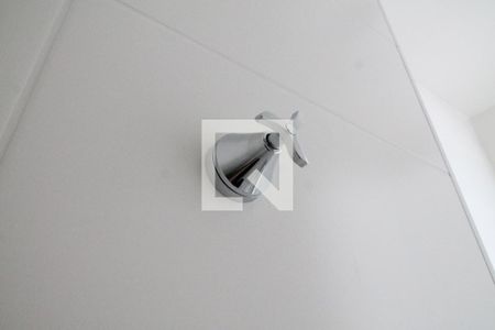Banheiro de apartamento à venda com 1 quarto, 27m² em Vila Ré, São Paulo