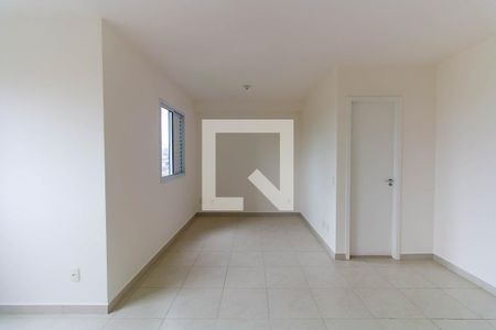 Sala/Quarto de kitnet/studio para alugar com 1 quarto, 35m² em Quinta da Paineira, São Paulo