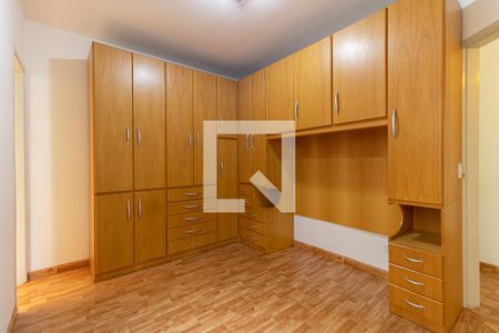 Casa de condomínio à venda com 110m², 3 quartos e 2 vagasSuíte