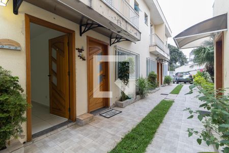 Casa de condomínio à venda com 110m², 3 quartos e 2 vagasEntrada d Imóvel