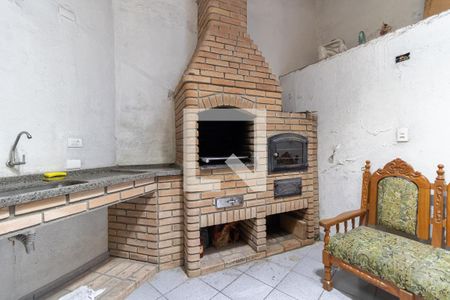 Casa de condomínio à venda com 110m², 3 quartos e 2 vagasÁrea Comum -Churrasqueira 