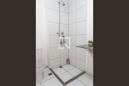 Apartamento para alugar com 51m², 2 quartos e 1 vaga Apartamento para alugar com 51m², 2 quartos e 1 vagaBanheiro Detalhe