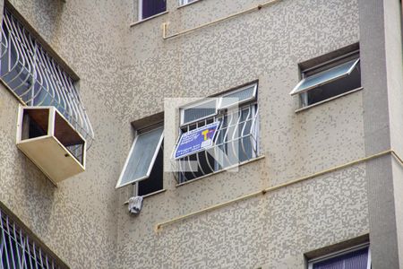 Apartamento para alugar com 70m², 2 quartos e 1 vagaFachada do bloco