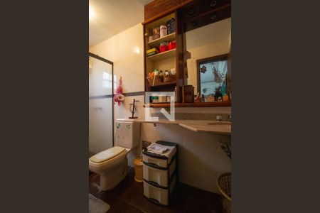 Casa de condomínio à venda com 630m², 6 quartos e 3 vagasBanheiro da Suíte 1