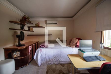 Casa de condomínio à venda com 630m², 6 quartos e 3 vagasSuíte 3