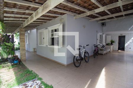 Casa de condomínio à venda com 630m², 6 quartos e 3 vagasGaragem