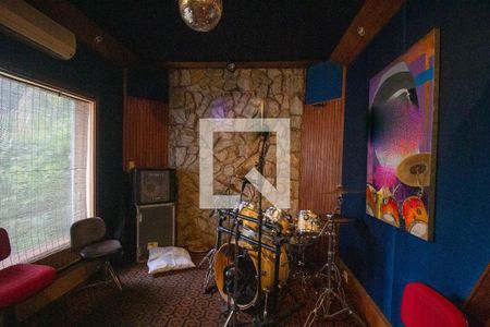 Casa de condomínio à venda com 630m², 6 quartos e 3 vagasEstúdio do Anexo