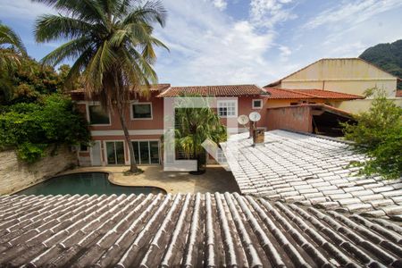 Casa de condomínio à venda com 630m², 6 quartos e 3 vagasVista da Suíte 4