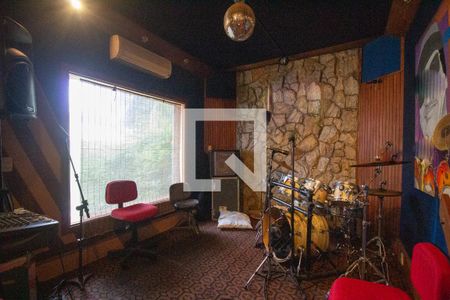 Casa de condomínio à venda com 630m², 6 quartos e 3 vagasEstúdio do Anexo