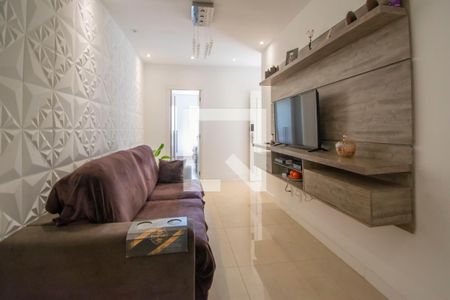 Sala de casa de condomínio à venda com 2 quartos, 62m² em São José, Canoas