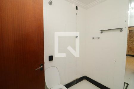 Casa para alugar com 270m², 3 quartos e 3 vagasBanheiro