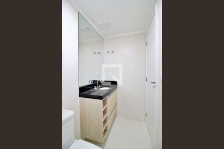 Apartamento para alugar com 60m², 2 quartos e 2 vagasBanheiro da Suíte