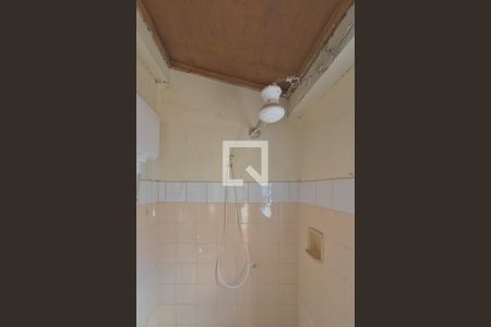 Casa à venda com 177m², 3 quartos e 2 vagas Casa à venda com 177m², 3 quartos e 2 vagasBanheiro de serviço