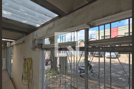 Casa à venda com 177m², 3 quartos e 2 vagas Casa à venda com 177m², 3 quartos e 2 vagasGaragem