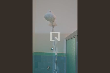 Casa à venda com 177m², 3 quartos e 2 vagas Casa à venda com 177m², 3 quartos e 2 vagasBanheiro Social