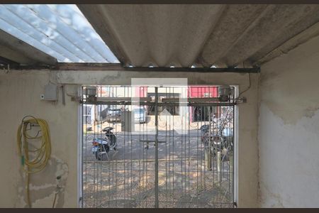 Casa à venda com 177m², 3 quartos e 2 vagas Casa à venda com 177m², 3 quartos e 2 vagasGaragem