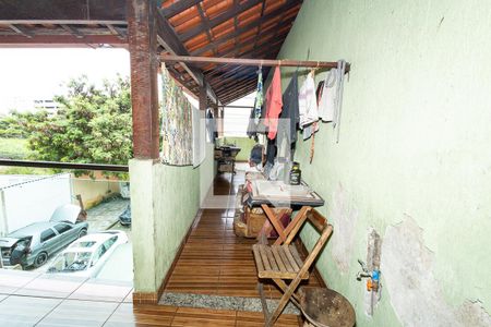 Casa à venda com 400m², 7 quartos e 9 vagas Casa à venda com 400m², 7 quartos e 9 vagasVaranda