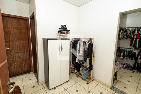 Casa à venda com 400m², 7 quartos e 9 vagas Casa à venda com 400m², 7 quartos e 9 vagasCorredor