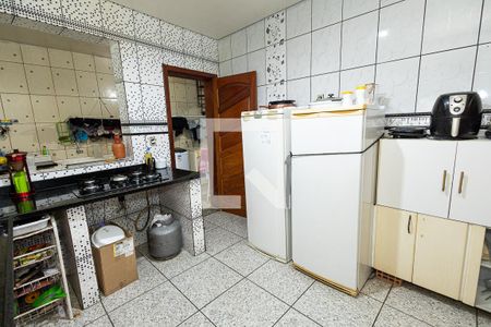 Casa à venda com 400m², 7 quartos e 9 vagas Casa à venda com 400m², 7 quartos e 9 vagasCozinha