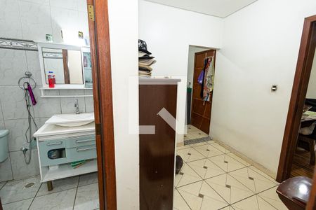 Casa à venda com 400m², 7 quartos e 9 vagas Casa à venda com 400m², 7 quartos e 9 vagasCorredor