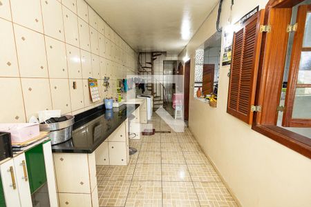 Casa à venda com 400m², 7 quartos e 9 vagas Casa à venda com 400m², 7 quartos e 9 vagasÁrea de Serviço