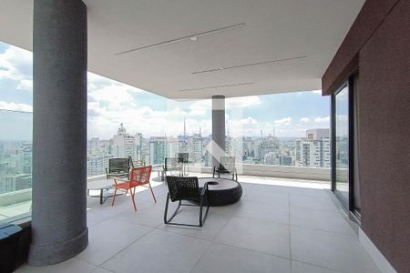 Apartamento à venda com 27m², 1 quarto e sem vaga Apartamento à venda com 27m², 1 quarto e sem vagaTerraço Hall Social