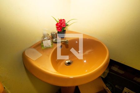 Casa para alugar com 170m², 3 quartos e 10 vagasBanheiro de Serviço 2