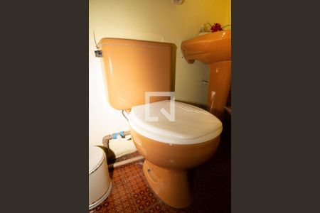 Casa para alugar com 170m², 3 quartos e 10 vagasBanheiro de Serviço 2