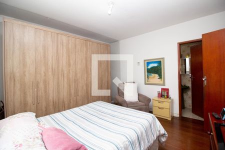 Casa para alugar com 170m², 3 quartos e 10 vagasQuarto 2 - Suíte